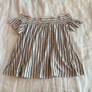American Eagle off the shoulder top
